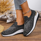 ✨👟 ¡OFERTA 50% OFF! Zapatillas con Pedrería – Comodidad y Brillo en Cada Paso