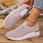 ✨👟 ¡OFERTA 50% OFF! Zapatillas con Pedrería – Comodidad y Brillo en Cada Paso