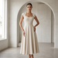 Vestido elegante de mujer con cuello cuadrado, corte en A y corte ajustado, vestido largo