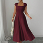 Vestido elegante de mujer con cuello cuadrado, corte en A y corte ajustado, vestido largo