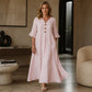 Vestido largo de mujer con cuello en V y mangas con volantes